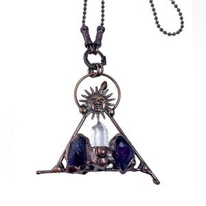 - Natural  handcrafted  shining Aureole raw clear quartz / Amethyst  Necklace